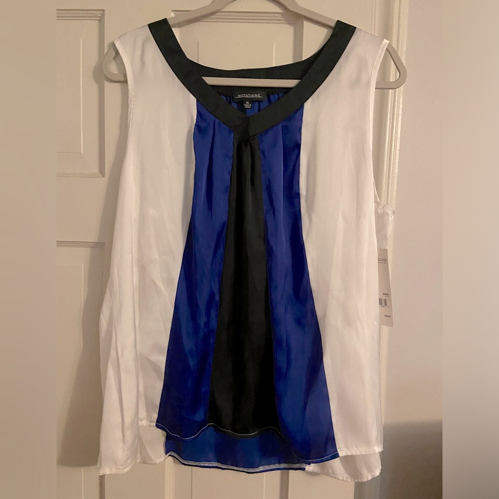 Shiny white, blue and black tank